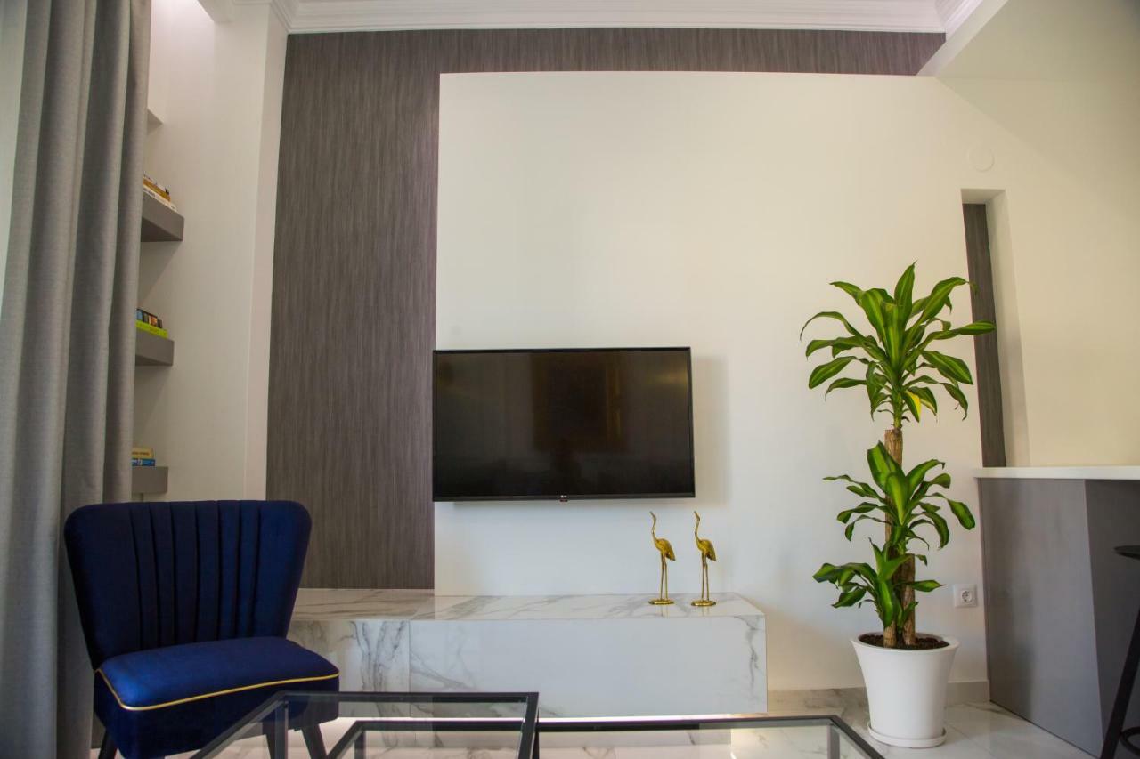 Veria Luxury Suite Exterior photo